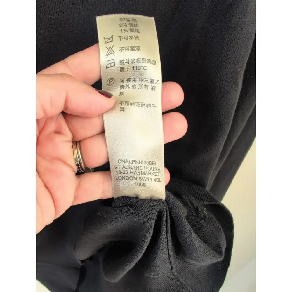 Burberry London Cotton Lightweight V-Neck Sweater in Black size Large